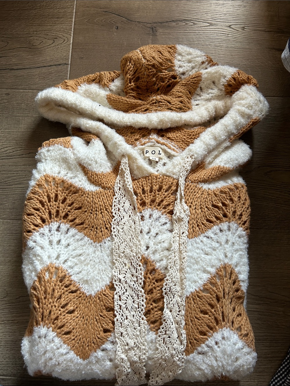 POL Hooded Knit Sweater in Tan and Cream Chevron